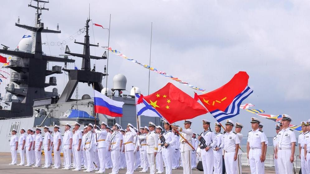 重磅官宣！中俄太平洋亮剑，看懂亚太格局新变化
 
7月5日，国防部正式发布消息，