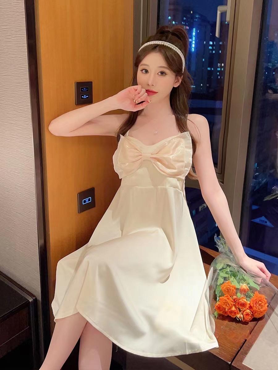 睡衣家居服 女神居家休闲必备款 #同城实体店 @抖音小助手
