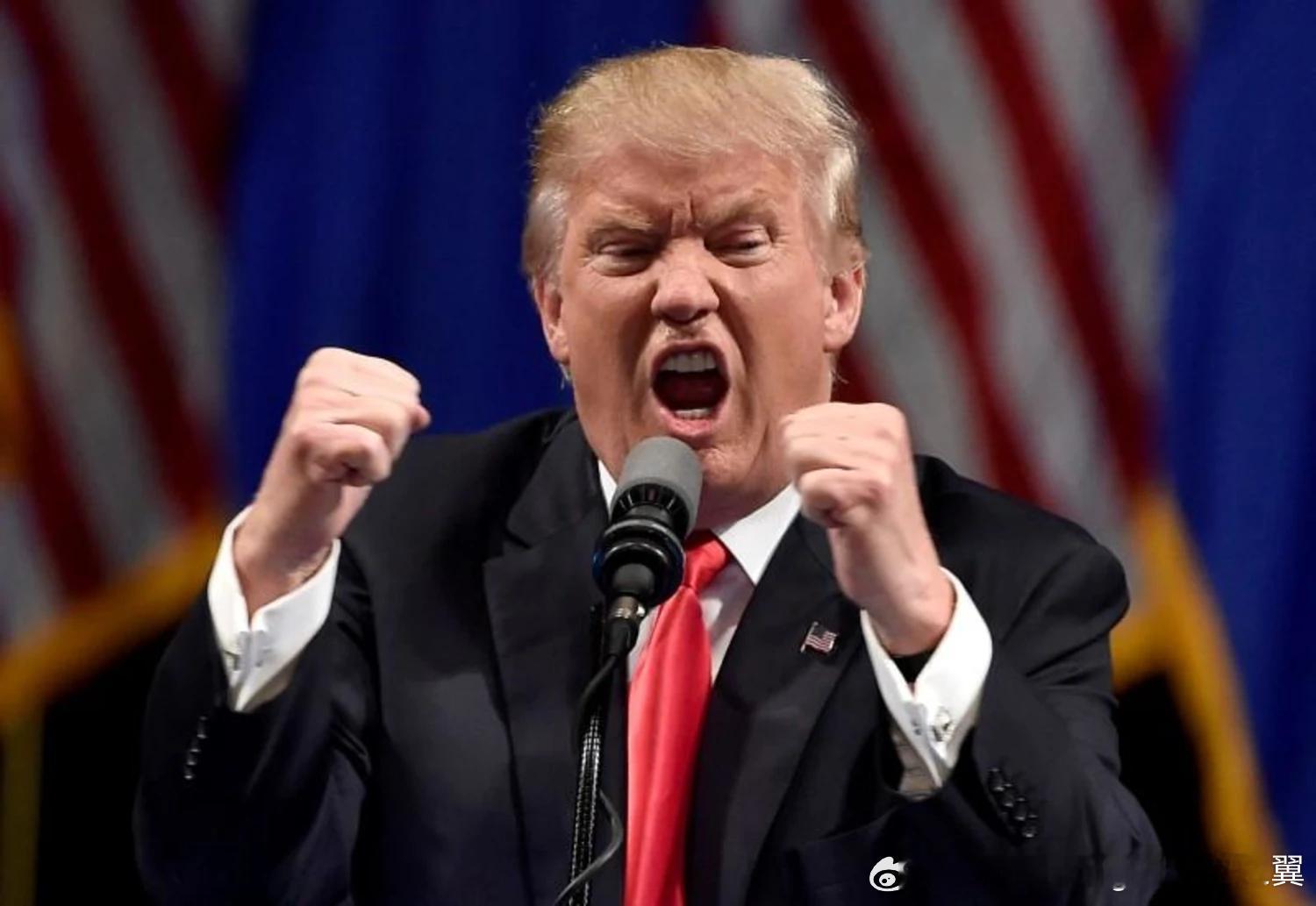 79岁的特朗普生气狂发80条帖子 1月22日至23日，现年79岁的美国总统特朗普