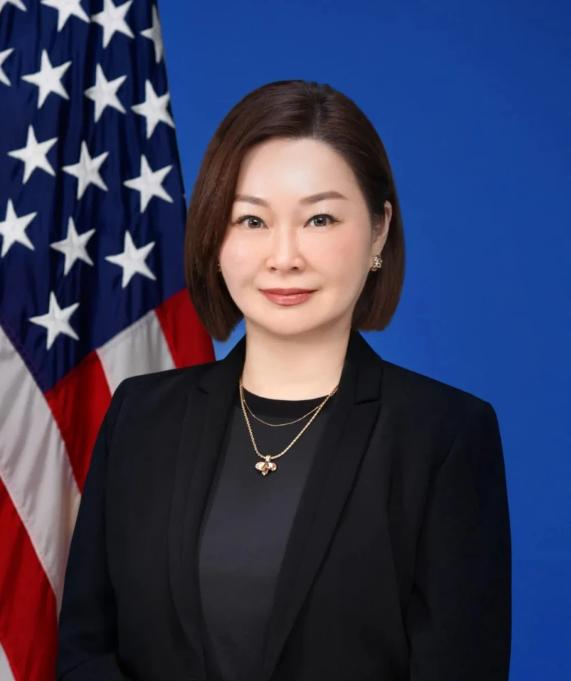 新任美国驻武汉总领事霍诗翎（Leslie Hope）。霍诗翎于 2026 年 8