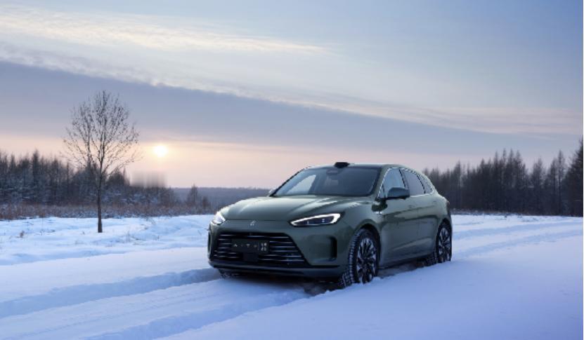 冬季开车别只盯续航，问界新M5 Ultra成我的安全感来源
作为老司机，聊句实在