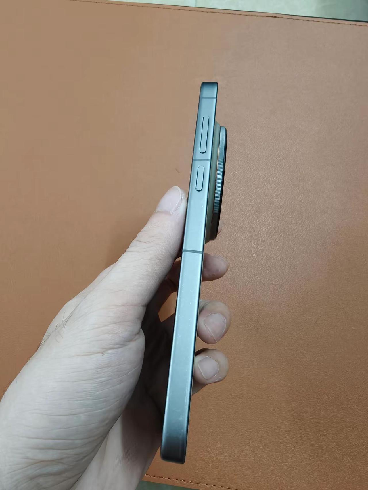 vivox300pro  16+512GB  保修时间长买的延保，保修到27年1