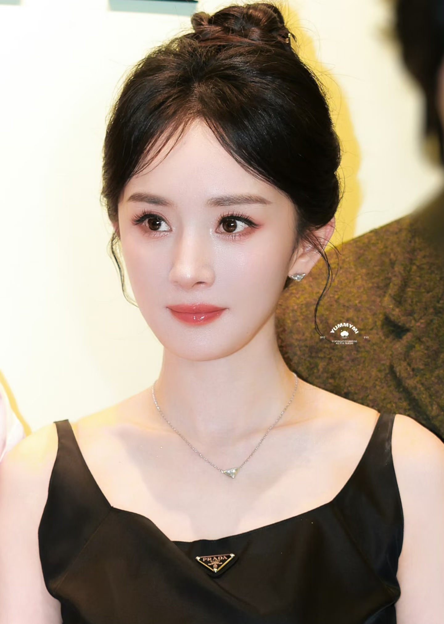 1.杨幂知道刘恺威身边不缺异性，她也不在意对方是否会再次步入婚姻。毕竟这些都是他