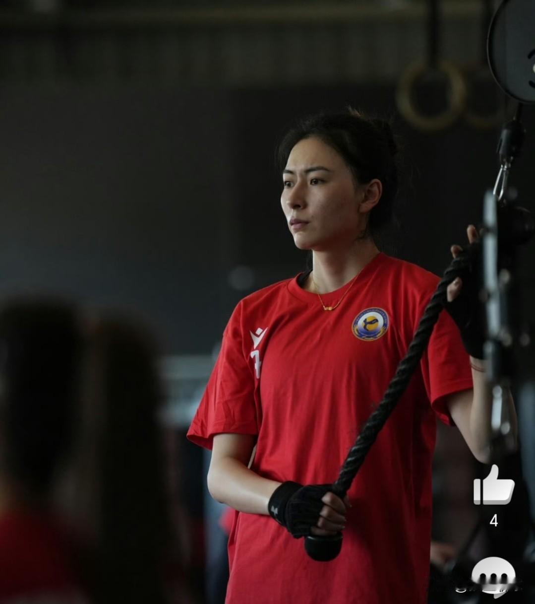 缪伊雯随哈萨克斯坦捷迪苏女排在圣保罗训练备战2025女排世俱赛。

哈萨克斯坦捷