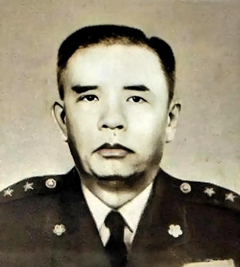 坊间一直流传一种说法：蒋介石临终曾对心腹坦言，世人只知道军统之王戴笠，真正长期掌