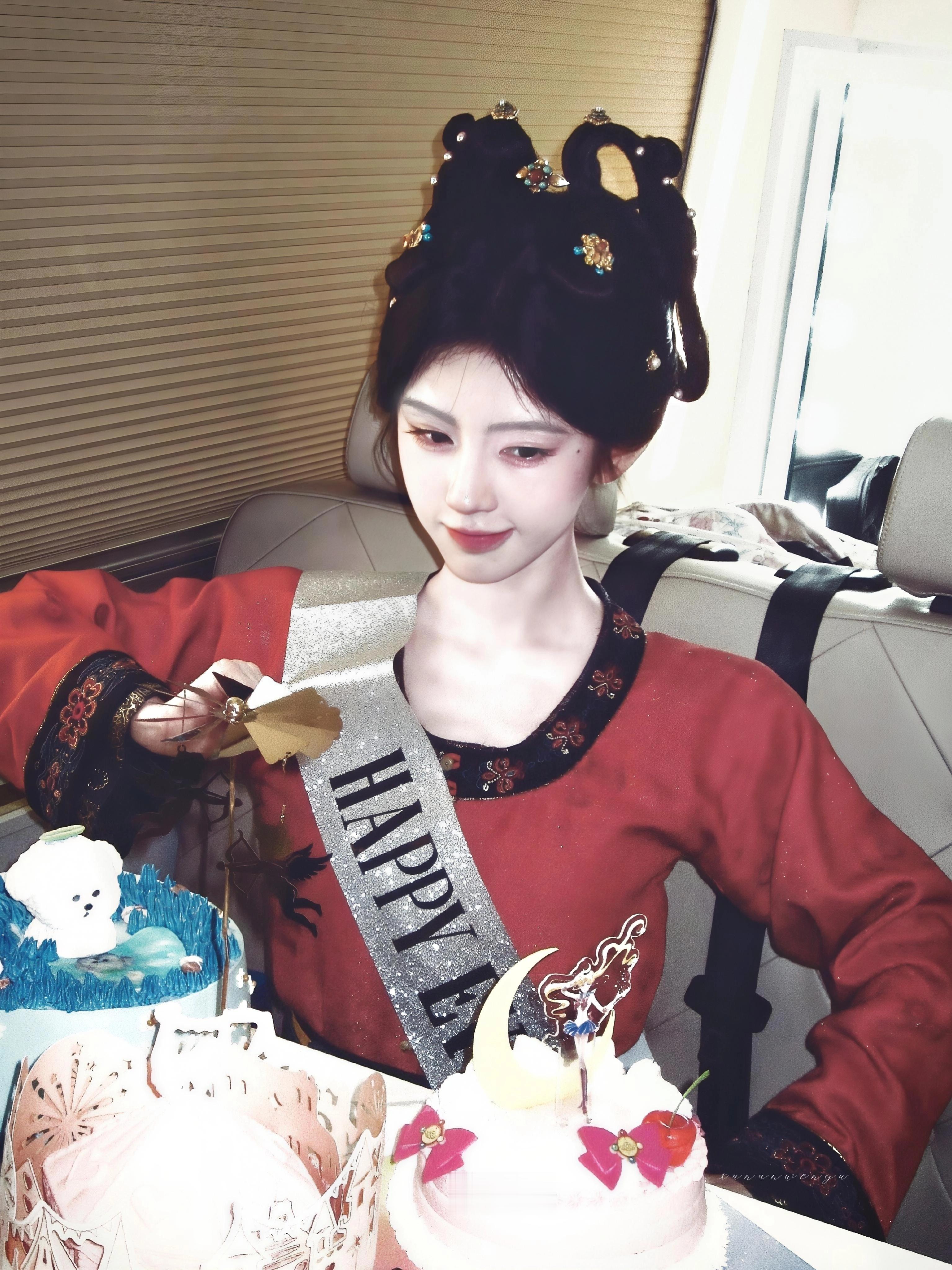 鞠婧祎 jjy鞠婧祎苏绿夏   jjy鞠婧祎万花世界  “我的心也会像海浪一样为