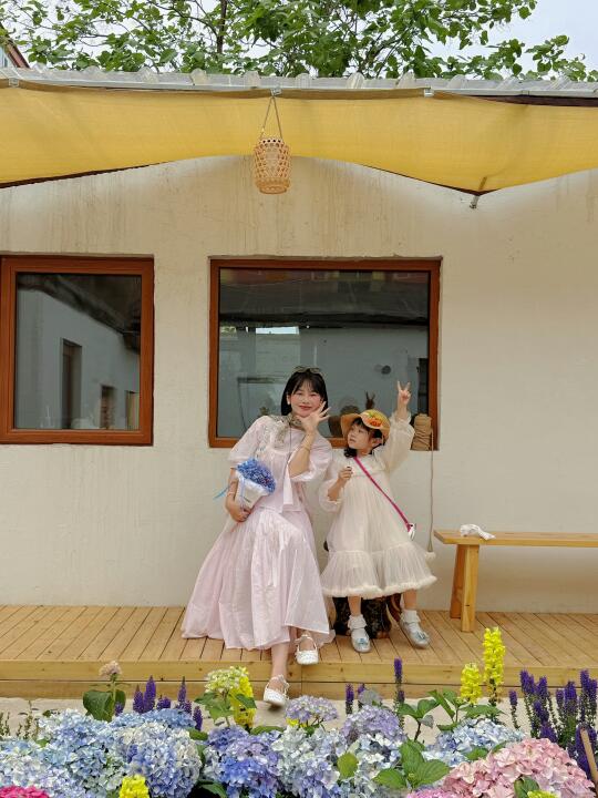 绣球花🌸➕撸小羊🐑🟰春日农场🏠