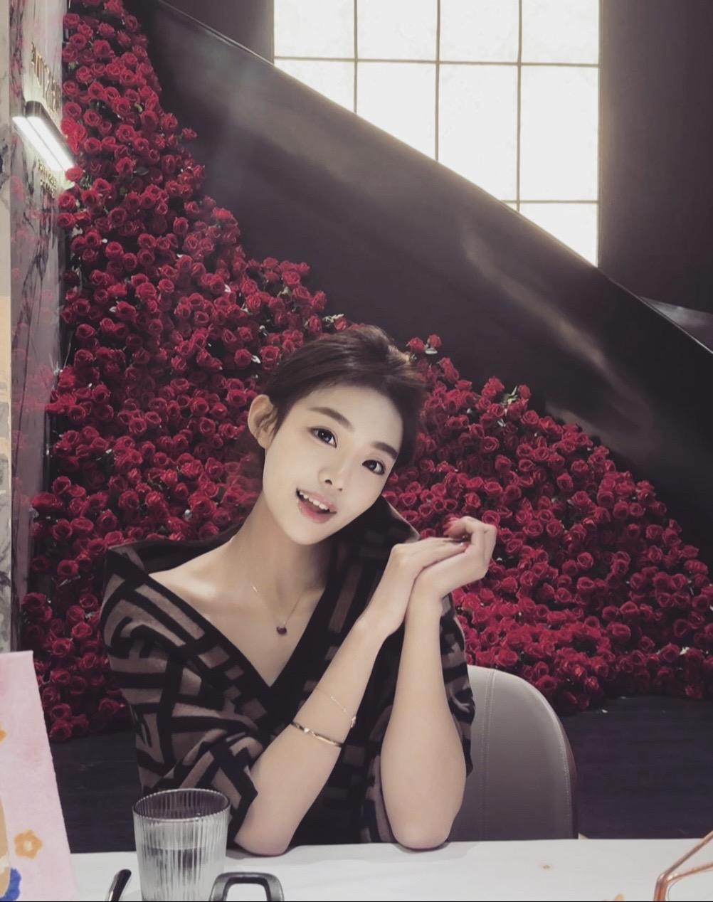 氛围感 ootd穿搭 白羊