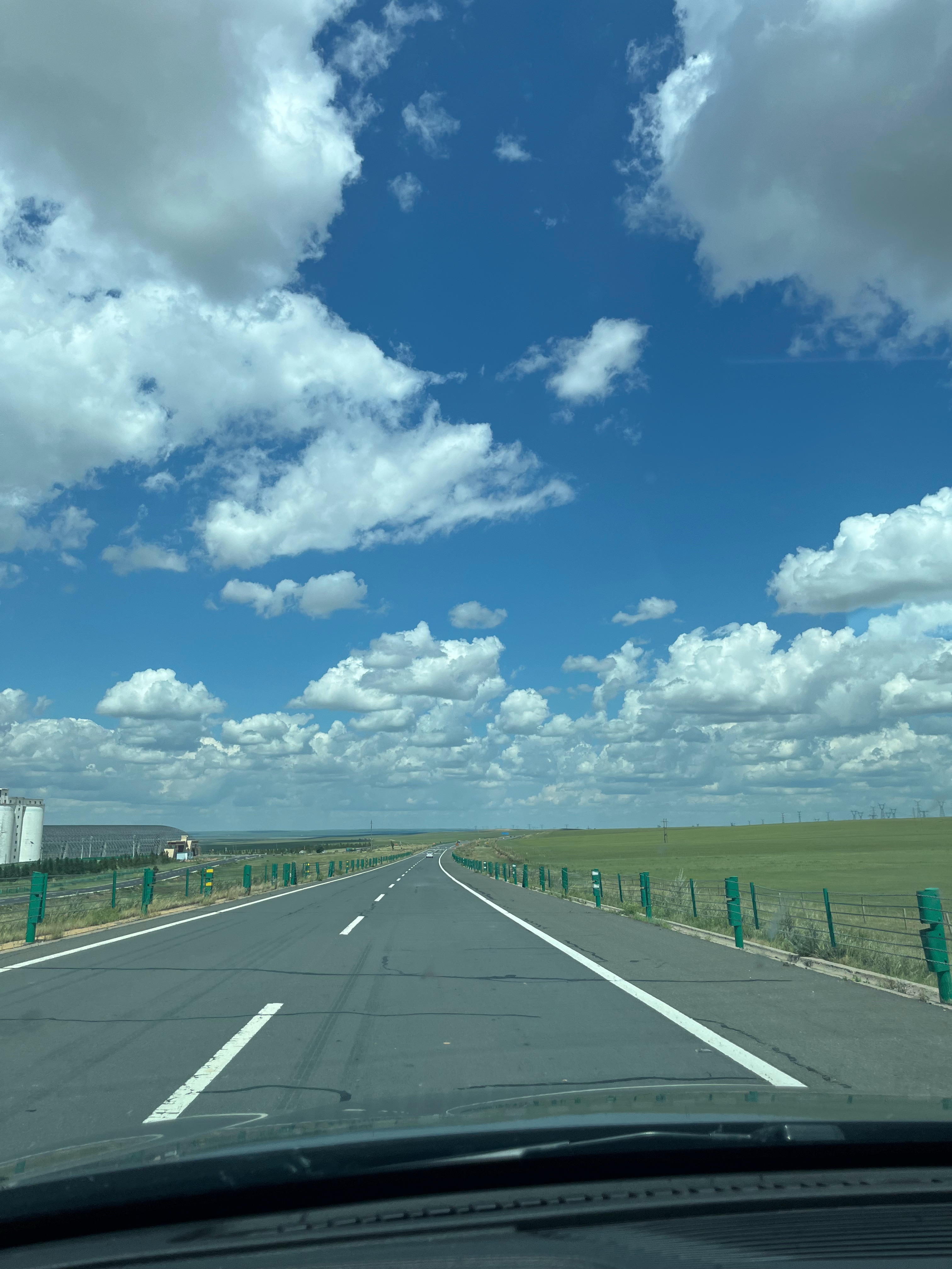 1400公里解锁内蒙古，好久没在国内roadtrip了#yz77在路上#  ​​