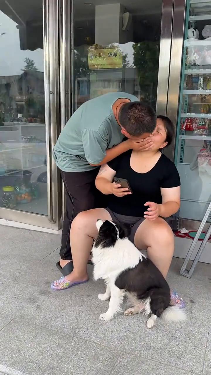 哎呦我的妈，哈哈。