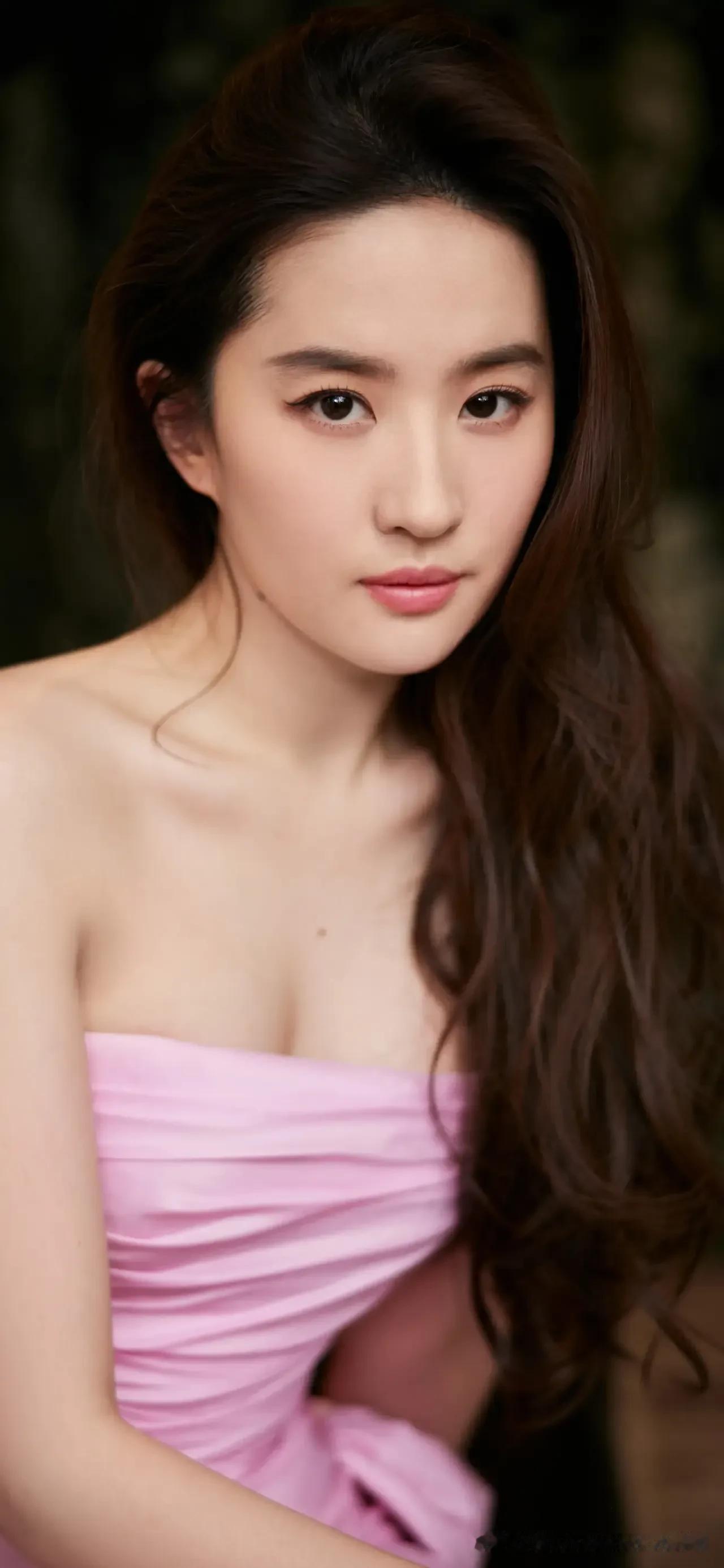 刘亦菲vs景甜两个大美女气质好