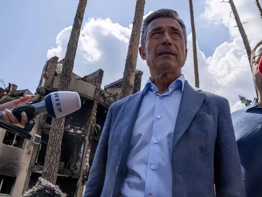 【蛊惑】
​北约前秘书长拉斯穆森在在接受《卫报》采访时认为，若欧洲不全面加强防御