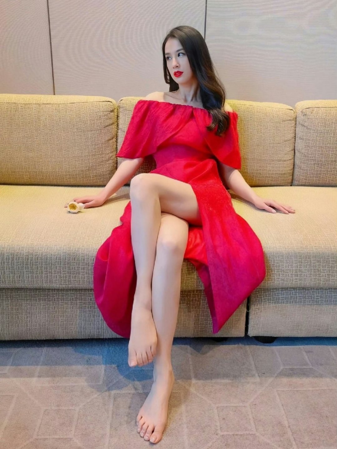 黄圣依有个人财产了  《再见爱人4》后，黄圣依说自己开始意识到了个人财产的问题，