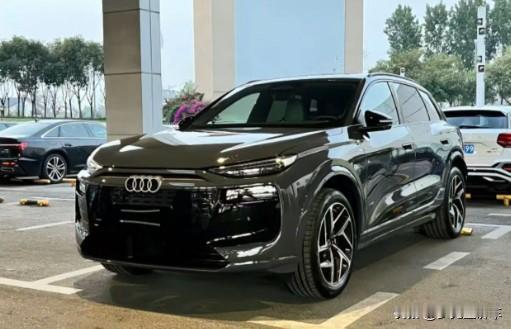 25万内奥迪Q6L e-tron杀疯了！奉劝想买蔚来乐道的，别急着交智商税！