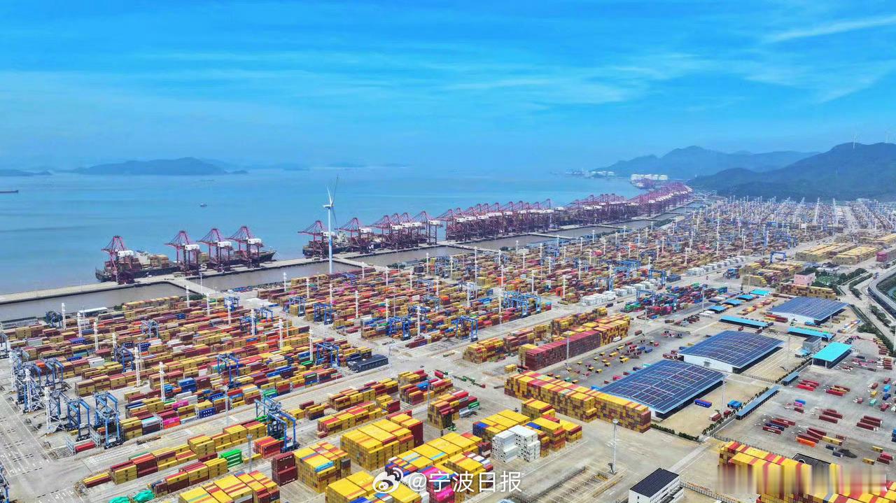 全球汽车工业迎来中国时刻 补齐技术短板、深耕智能赛道，国内汽车产业不断向上突破，