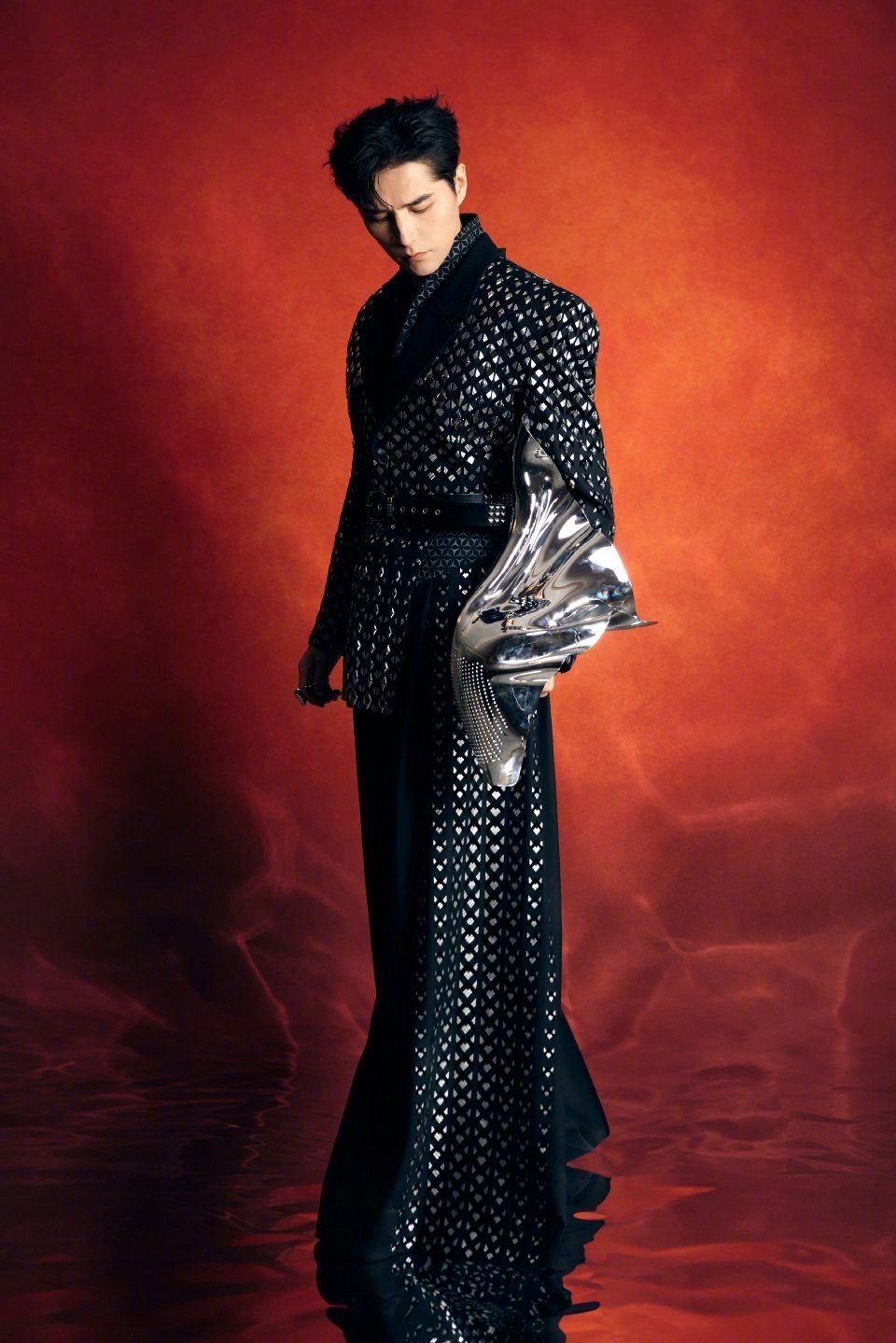 闺蜜这个阿云嘎真的不一样 阿云嘎在2025B站跨年晚会 完成了声音的变形记！前一