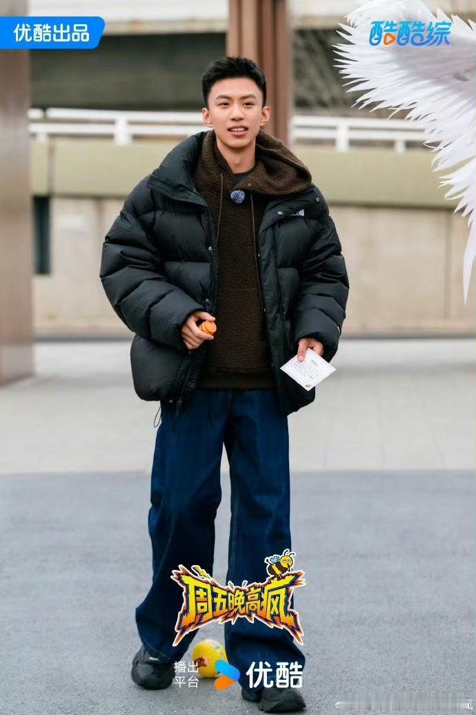 周五晚高疯和马场癫一块去了被《周五晚高疯》狠狠拿捏🤣!十个嘉宾癫态各异，笑点像