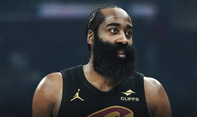 这场输雷霆也不是坏事，赢多了容易轻敌，真正强的队伍必须要经历逆风球，下场打尼克斯