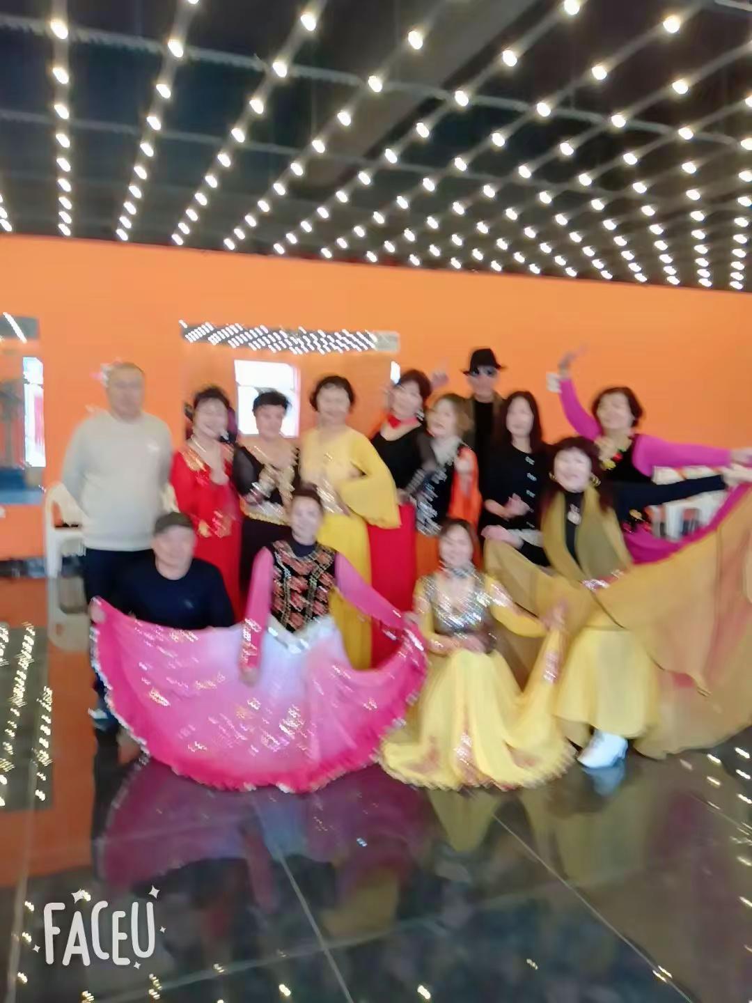 莫问年岁，女神万岁，