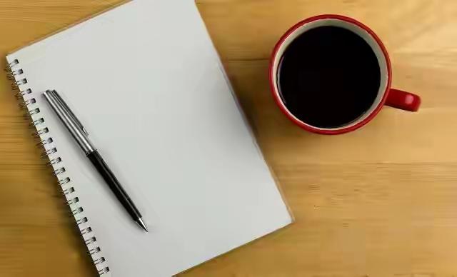 怎么让看过你内容的人，愿意留下来？

你好，我是飞鱼。

前八篇，我们聊了怎么开