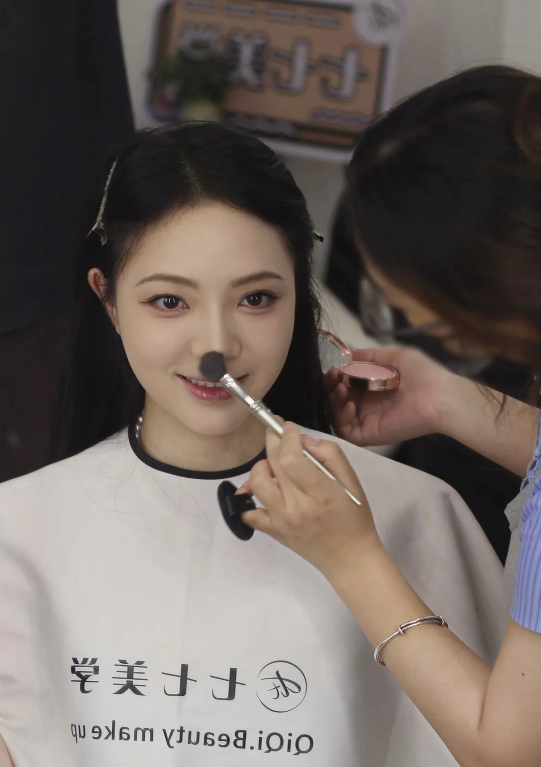强推厦门的化妆工作室！这辈子没这么好看过！