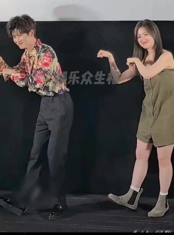 李兰迪的造型师是恨她吗[允悲] ​​​