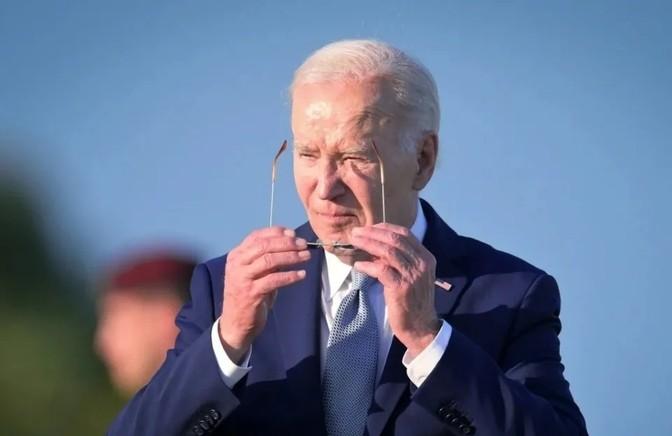 最近，美国联合了一帮子国家，比如西欧那些国家、日本、韩国，一起对外蒙古动手了。这