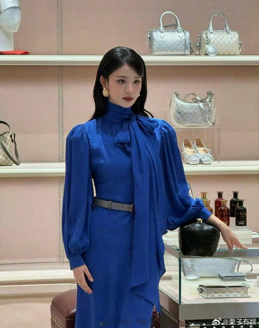 田曦薇王楚然同款不同色，都好美，