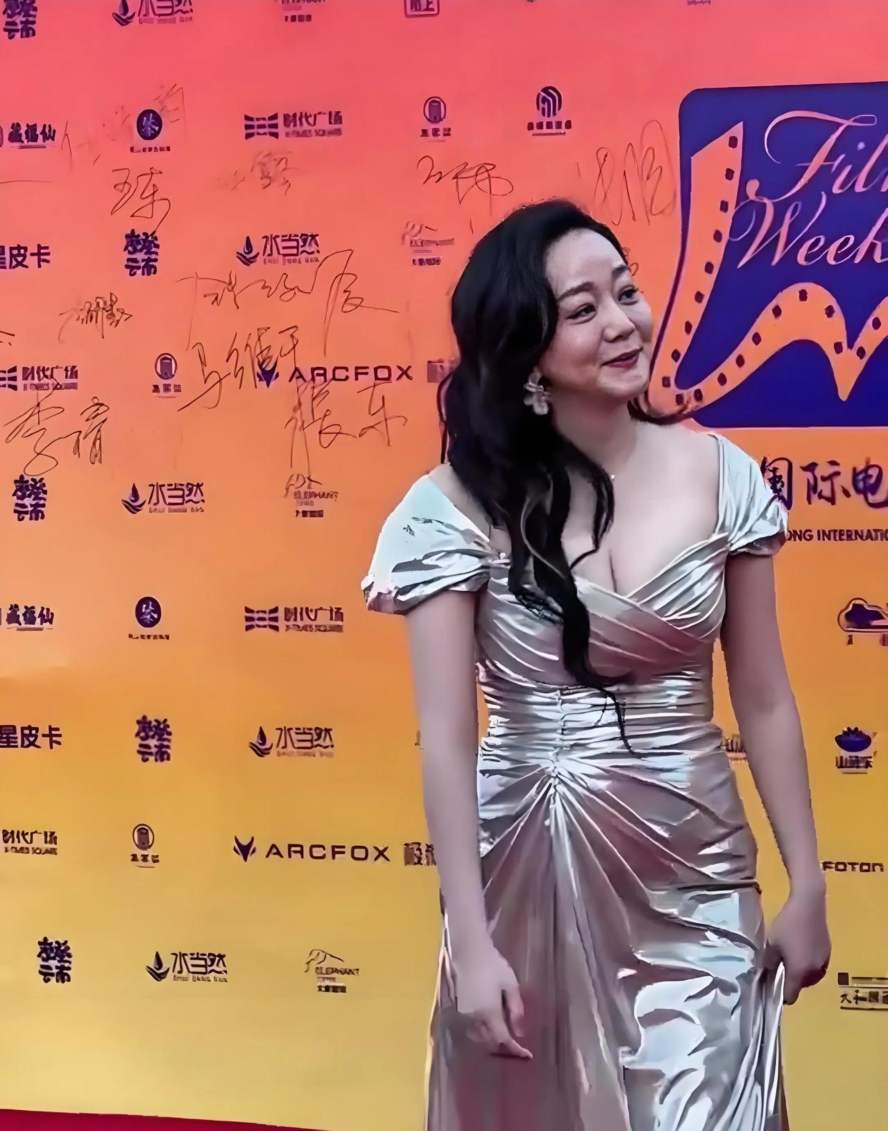 有目共睹，《知否》里最深藏不露的就是秦大娘子王一楠。

《知否》一部不可多得的古