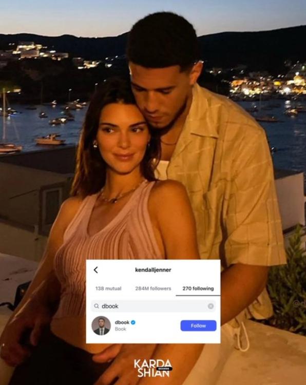 试水自由市场搁浅？布克与詹娜社媒再次互关，当真衣不如新人不如故。

保持普通朋友