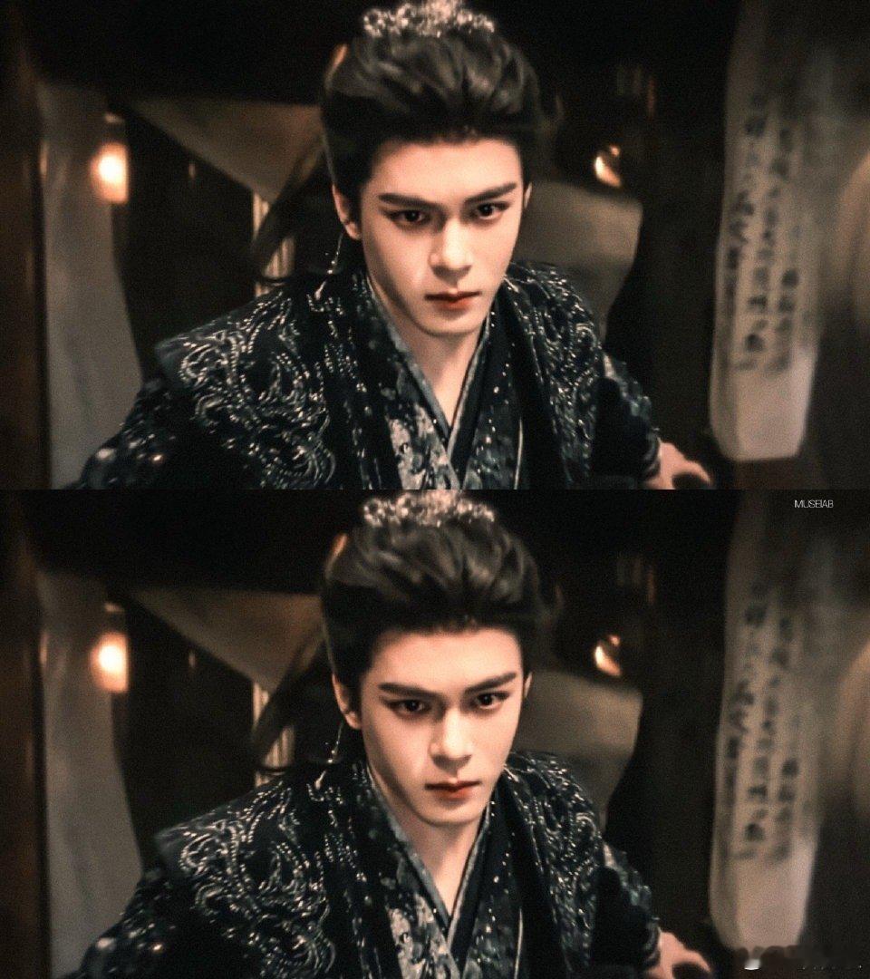 曾舜晞风也温柔人也温柔 给流浪猫递猫粮这件小事他做得特别认真，怕吓着小家伙就慢慢