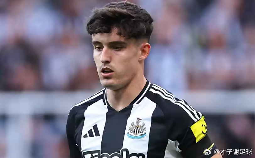 据英国媒体《电讯报》报道，阿森纳正在密切关注纽卡斯尔后卫利夫拉门托，考虑今夏为其