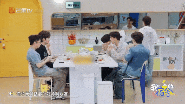 张颜齐退堂鼓表演艺术家张颜齐把“不满意直接重开”刻进DNA了吧！说要下次做好准备
