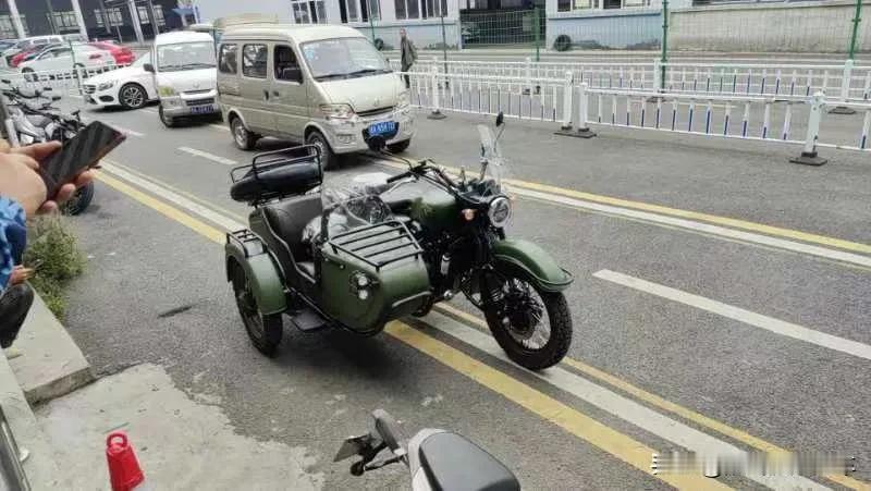 边车挎子边三轮摩托车#银钢500#