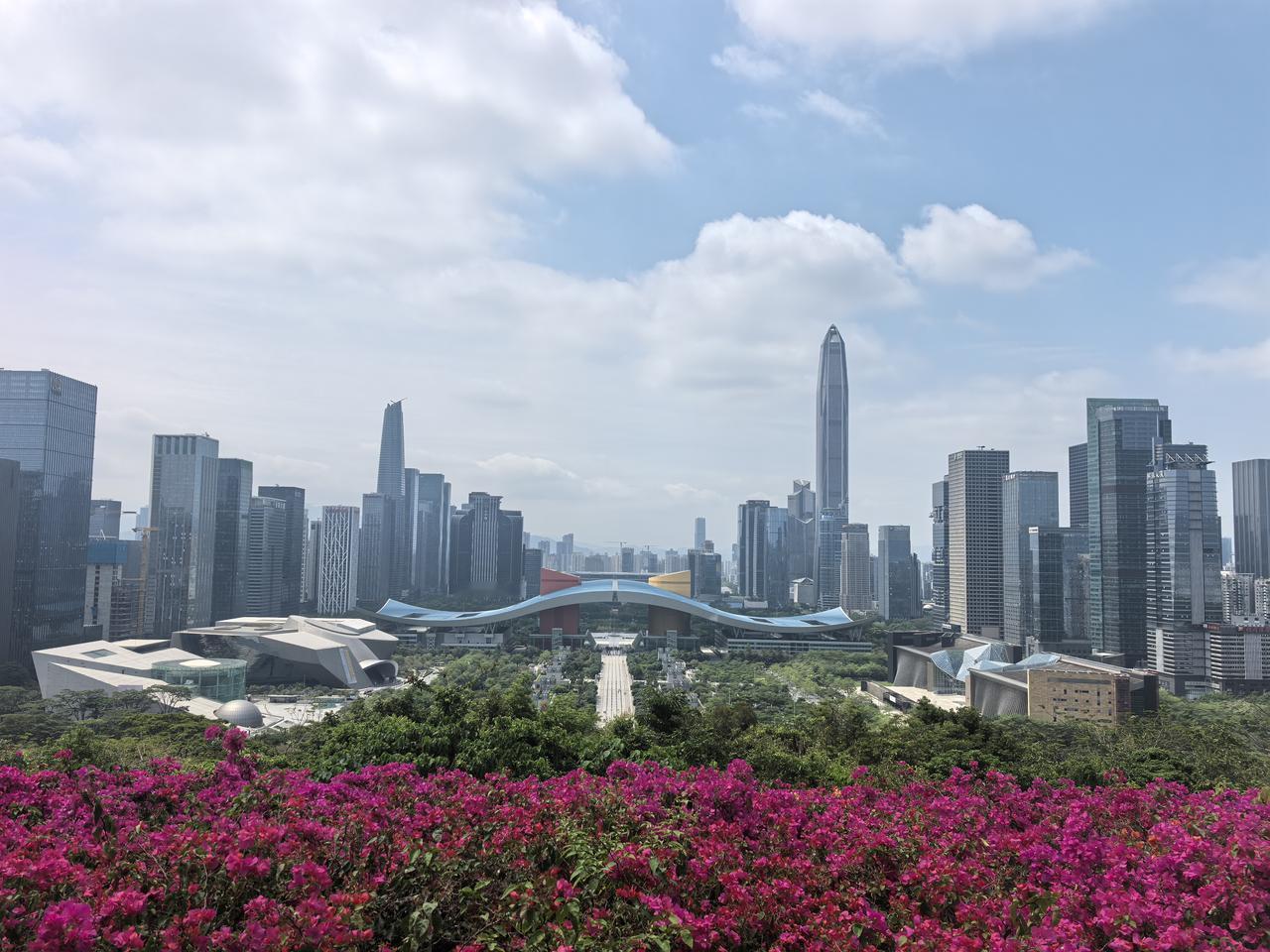 发现没？深圳即将在3D打印机这个赛道复制无人机产业的成功！所以说你不得不服气深圳