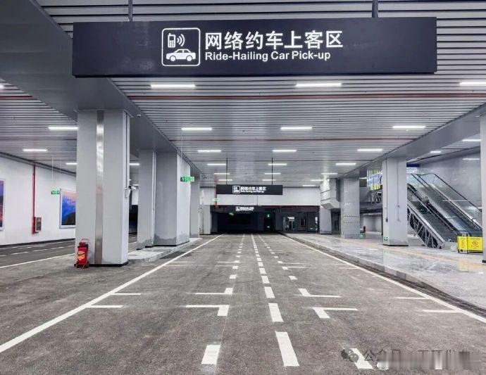 594个车位玉环站准备就绪 最见功力的是这份“用户思维”。停车费1小时内免费，是