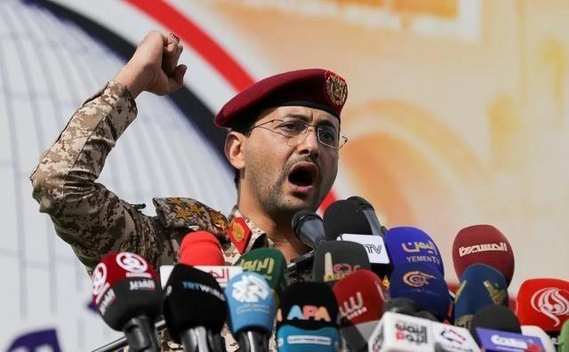 胡塞武装硬刚美国！1月28日，胡赛武装发出警告：“美国敢动伊朗，胡赛武装就对美国