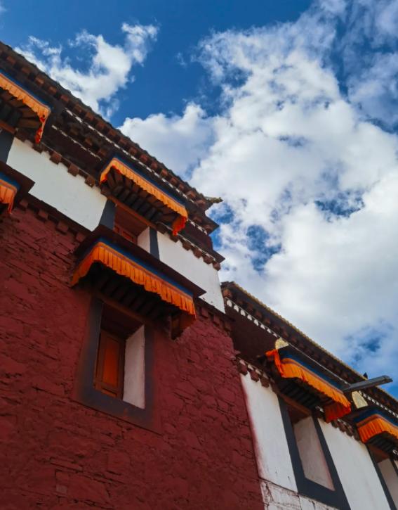 女人清醒指南：旺自己的九大狠招
亲爱的朋友们大家好，我是海林小百科，今天我们来看