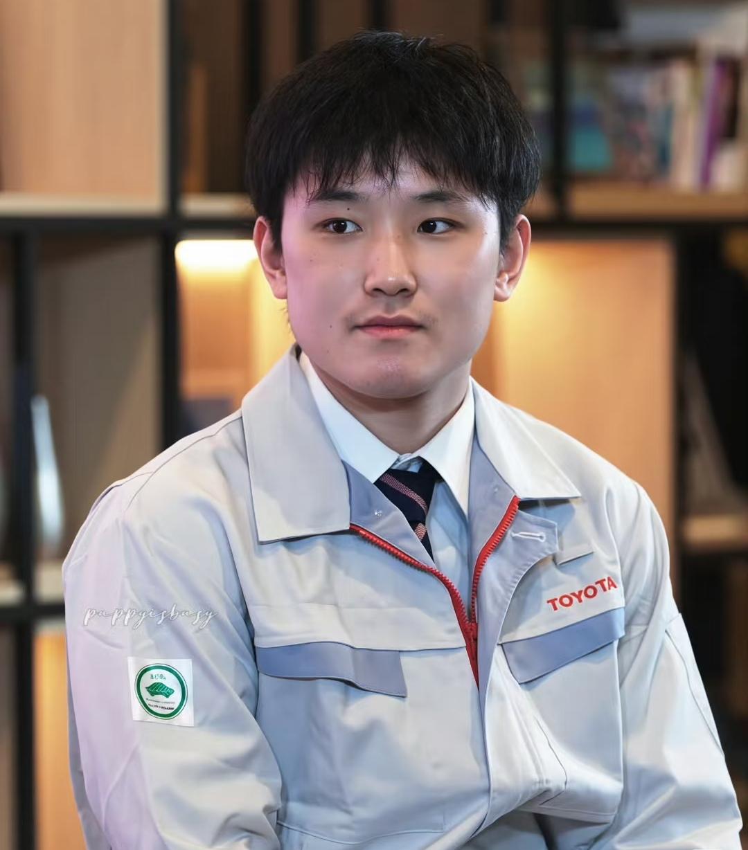 张本智和作为丰田的员工，每一次在乒乓赛场上比赛都把氛围拉满，只要有他的比赛，就能