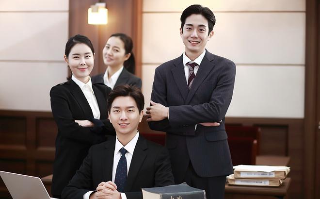 终结“青瓦台魔咒”，李在明走出第一步
10月2日，韩国检察厅将正式撤销。这个成立