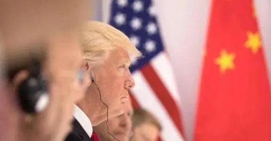 这一次中国绝对不能惯着特朗普的任性，让他自己去玩吧，喜欢售台武器就去出售吧，反正