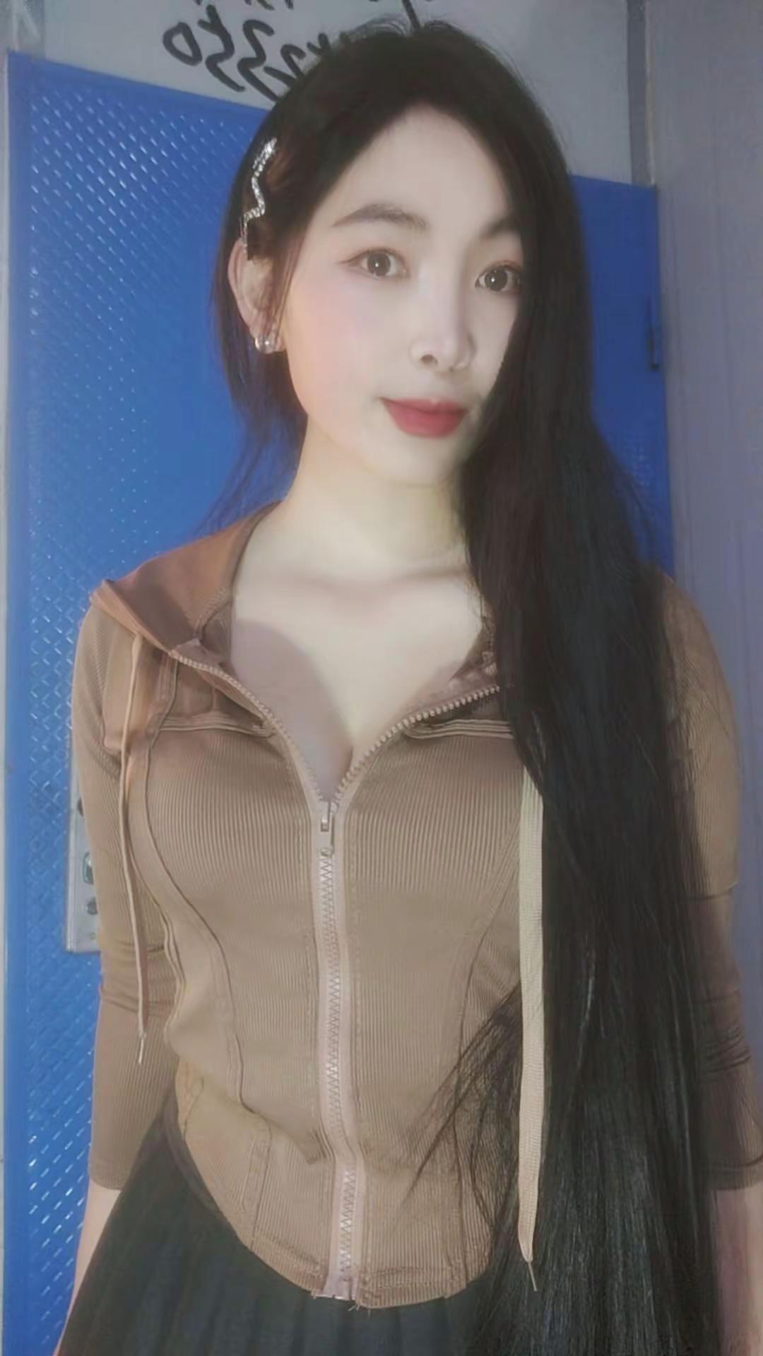 你找男人什么样的人。 😂😂