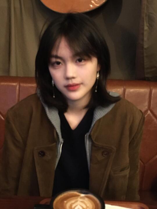 请把你的手给我
