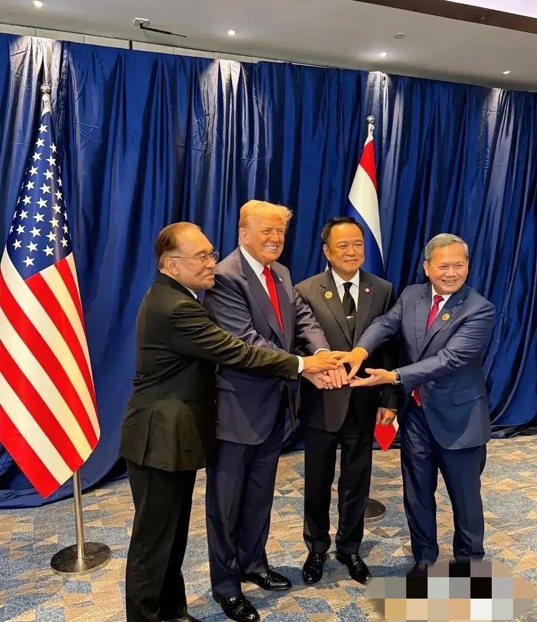 10月10日，泰柬边境的四色菊府的地雷爆炸声，炸裂了泰柬两国10月26日在马来西