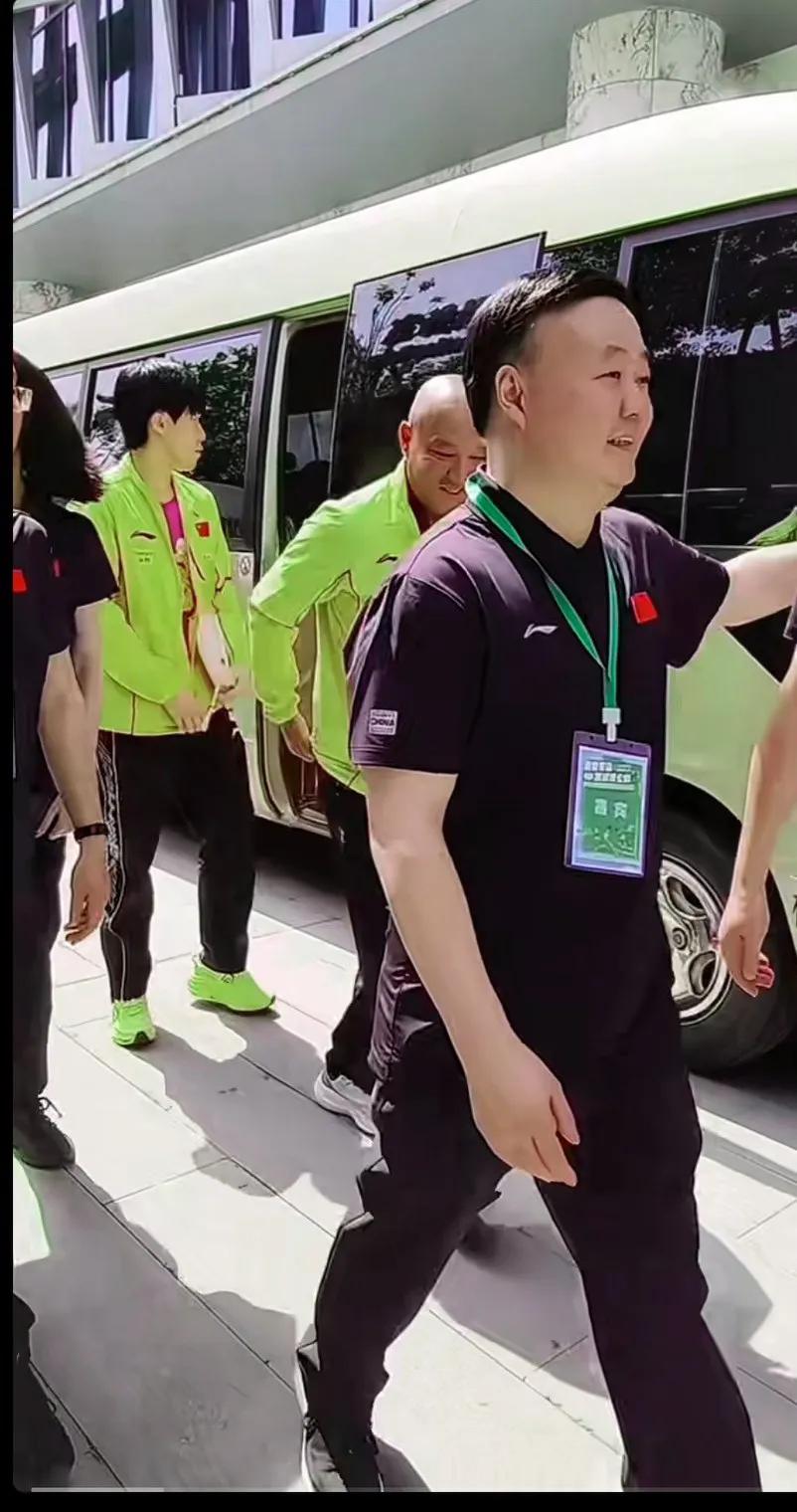 这都是丢怕了呀，一眼盯不住就不行[捂脸]
蛐蛐别人干嘛，以后你们还看到吗？谁懂他