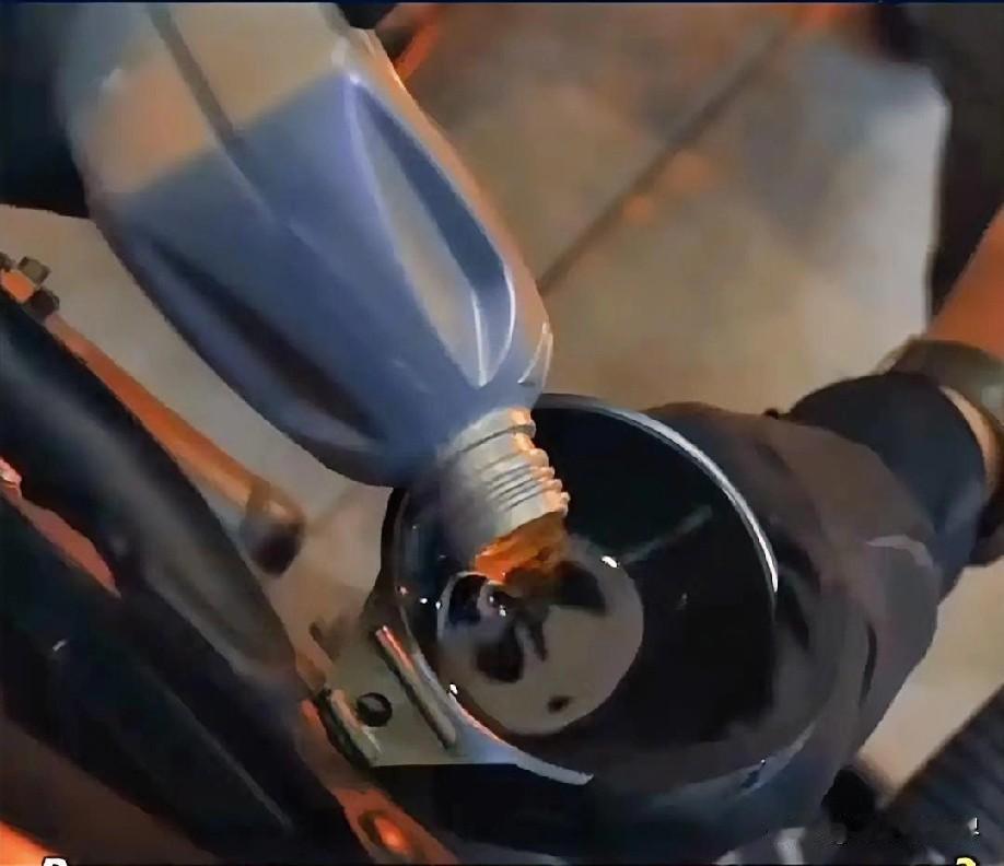 2月4日上午的最新消息，速报，全都不容错过，第四条：美国拟发通用许可证 放宽委石