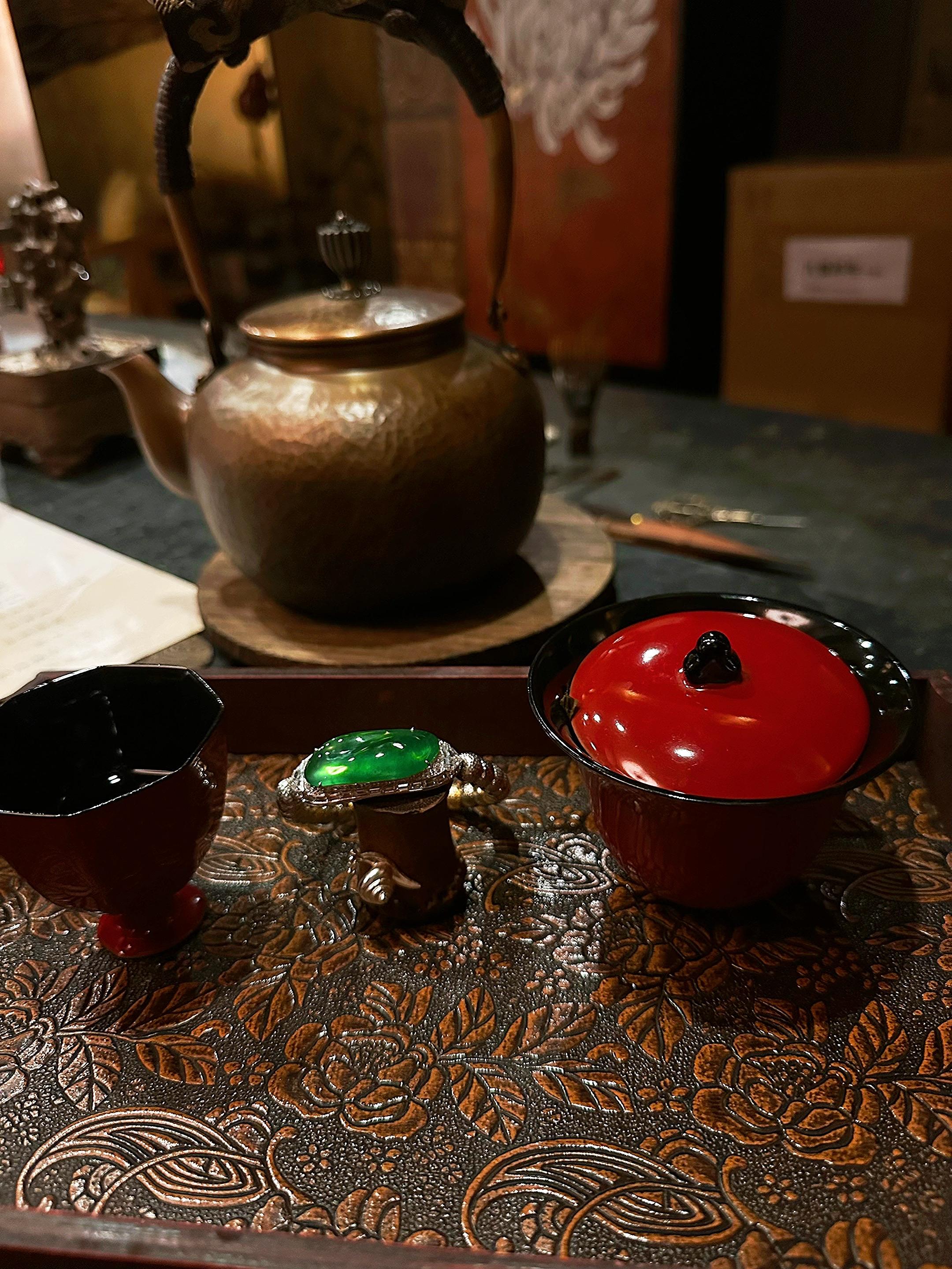 闲来无事泡杯茶、赏赏玉