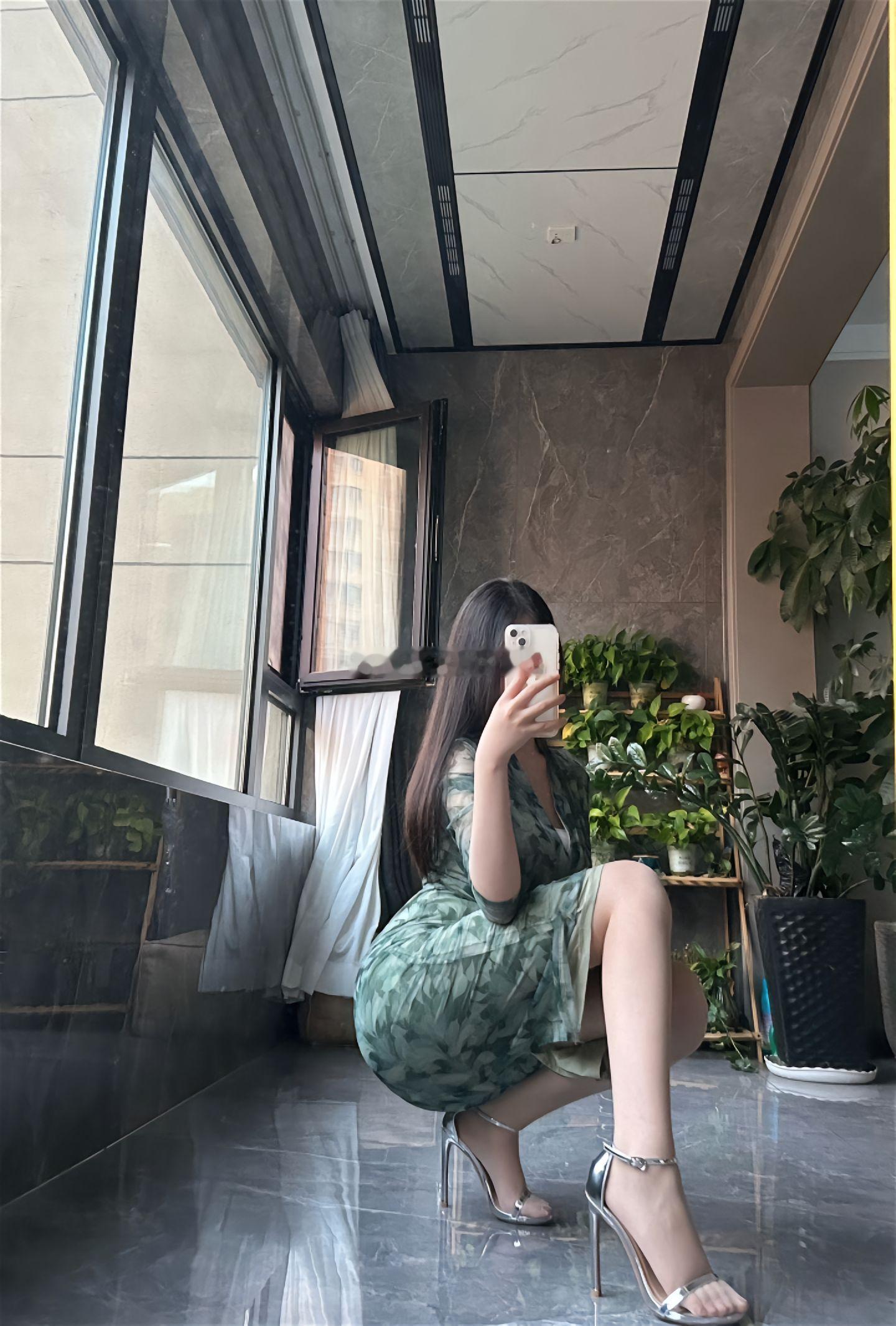同学们下午要打起精神哦，老师有重点内容要讲 ​​​