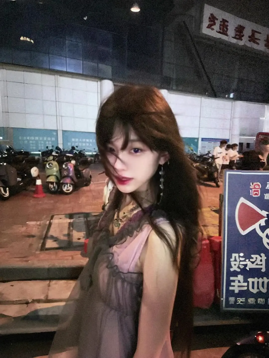 你看起来很幸福 所以我妥协了