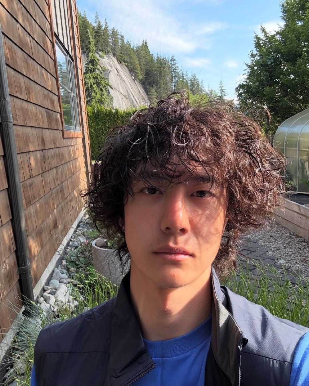 为什么观众喜欢大明星素颜，还有另一层意思，那就是没把观众当外人，有亲和力，没有距